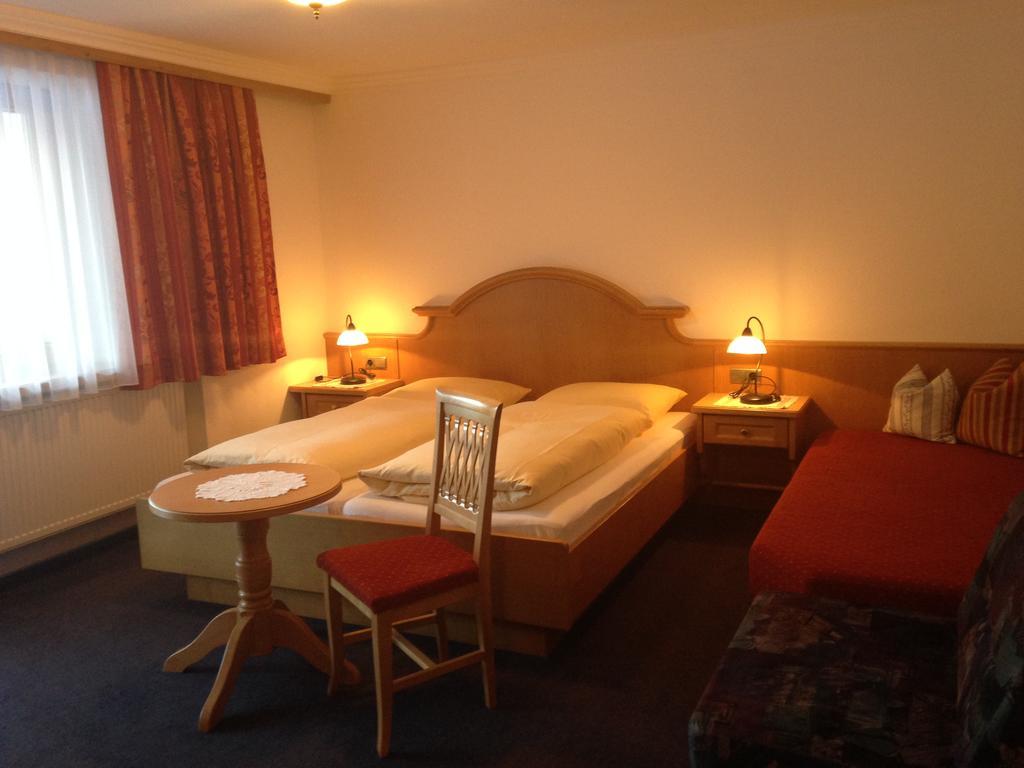 Gmuenderklause Hotel แกร์ลอส ภายนอก รูปภาพ