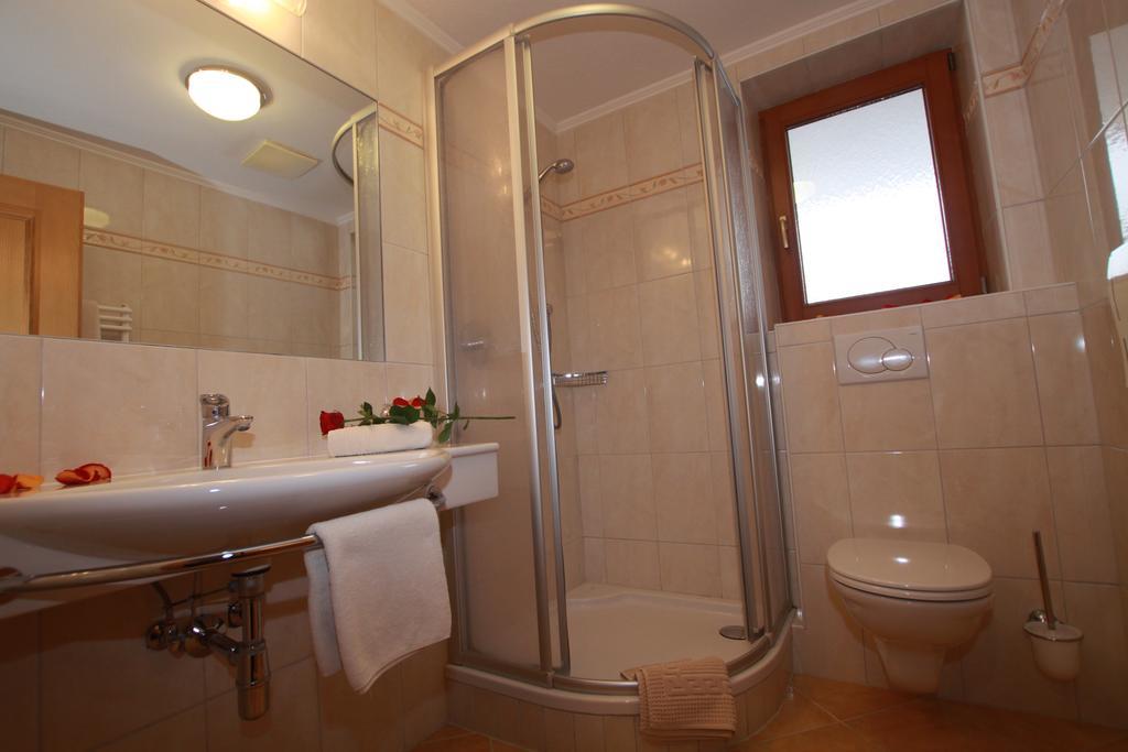 Gmuenderklause Hotel แกร์ลอส ภายนอก รูปภาพ